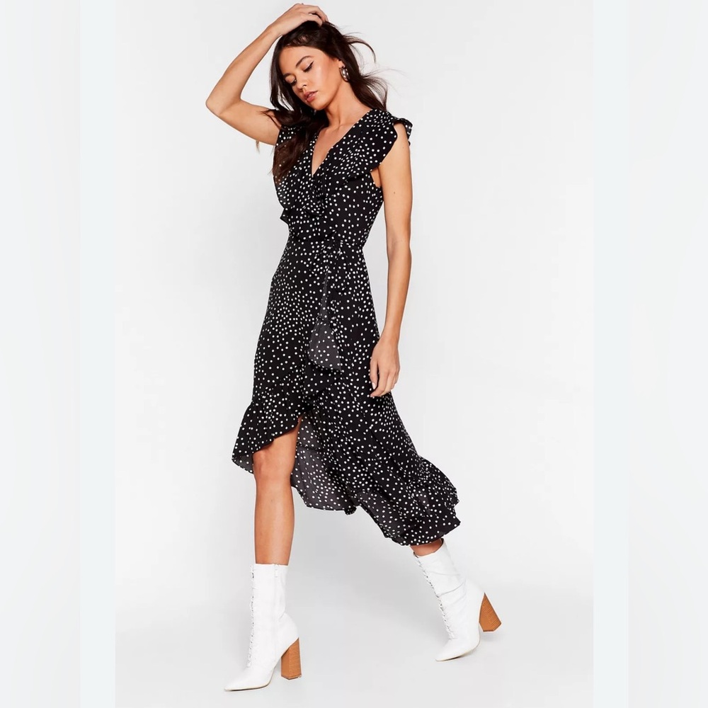 Polka Dot V Neck Wrap Midi Dress Nastygal Size Small